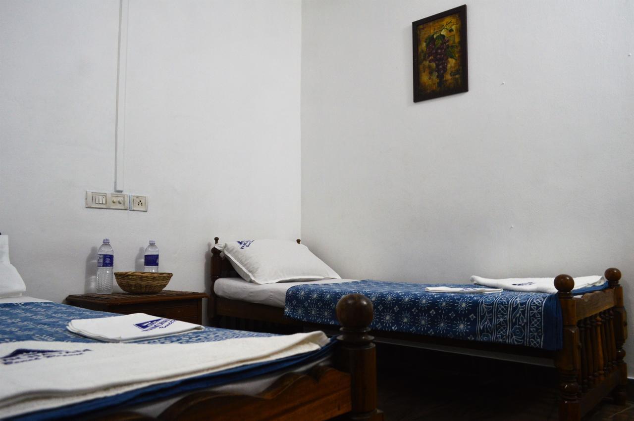 Panchavadi Ayurvedic Beach Resort วาร์คาลา ภายนอก รูปภาพ